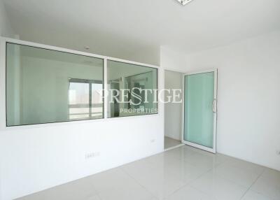 Office for rent – 5 rooms 1 bath in South Pattaya PP10408