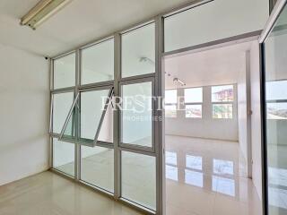 Commercial for sale – 21 rooms 6 bath in South Pattaya PP10403