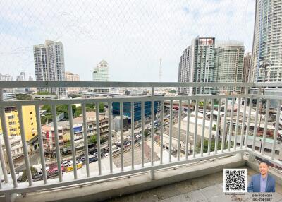 Balcony with city view