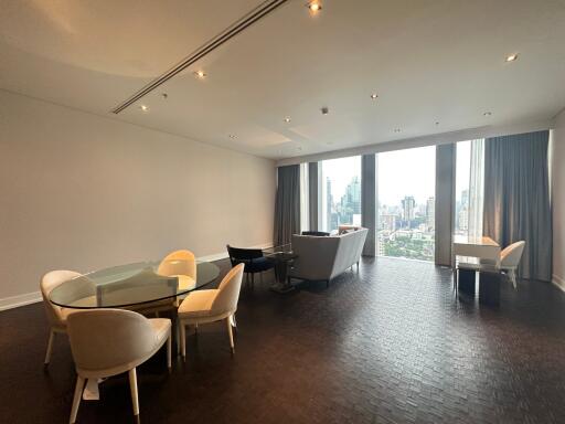 Spacious dining room with city view