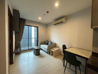 Condo for Rent at RHYTHM Asoke