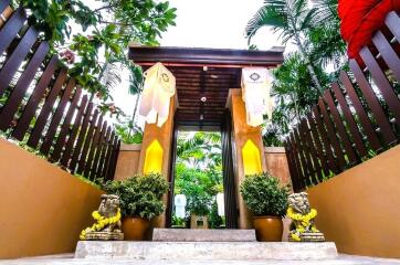 Beautiful Thai Bali studio with garden view