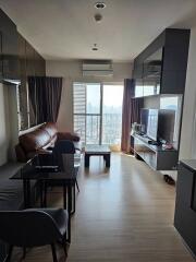 Condo for Rent at The Key Sathon-Charoen Rat