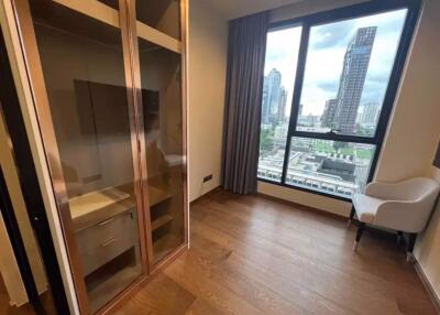 2 bed Condo in Ideo Q Sukhumvit 36 Khlongtan Sub District C020925