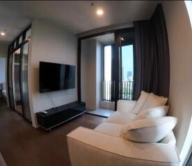 2 bed Condo in Ideo Q Sukhumvit 36 Khlongtan Sub District C020925