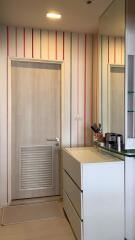 1 bed Condo in The Clover Khlong Tan Nuea Sub District C020922