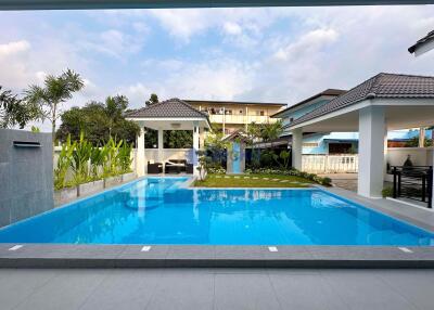 3 Bedrooms House East Pattaya H011504