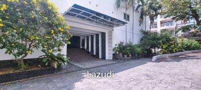 13 Beds 13 Baths 1,600 SQ.M. 4-Storey Villa in Pratumnak