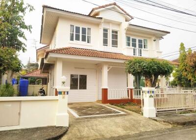 House for Sale at Land and Houses Park San Sai