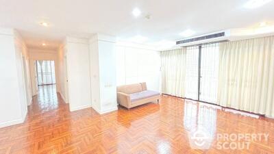 2-BR Condo at Ban Yosawadee near BTS Ari