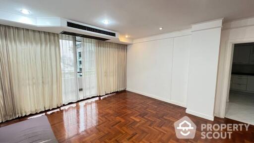 2-BR Condo at Ban Yosawadee near BTS Ari