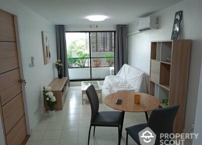 1-BR Condo at The Green Place Bangna in Bang Na Nuea