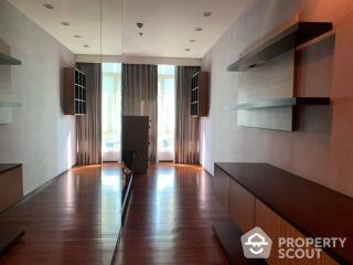 2-BR Condo at The Height Condominium close to Thong Lo