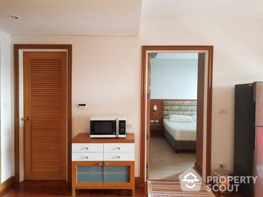 1-BR Condo at Baan Somthavil Condominium near BTS Ratchadamri (ID 421315)