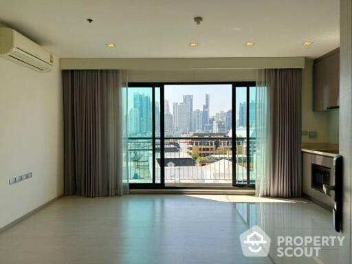 2-BR Condo at Rhythm Sukhumvit 36-38 near BTS Thong Lor