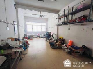 Commercial for Sale in Din Daeng