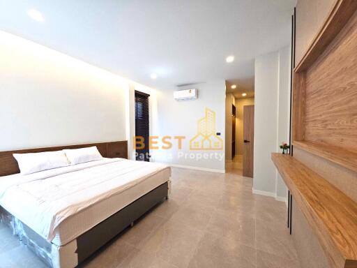 3 Bedrooms Villa / Single House in Panalee Banna Huay Yai H011744