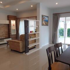 3 Bedrooms Villa / Single House Huay Yai H011743