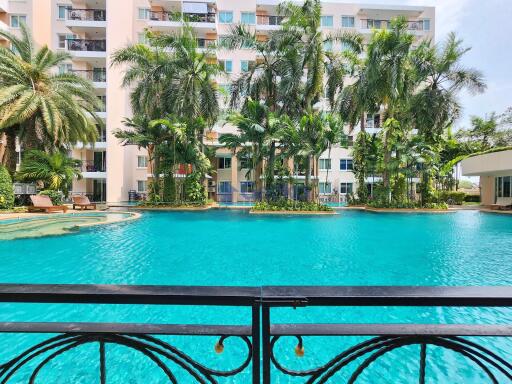 1 Bedroom Condo in Paradise Park Jomtien C011507