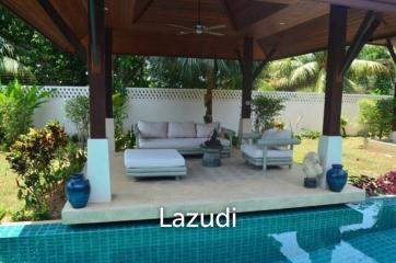 Luxury Balinese style 4 Bedroom Villa