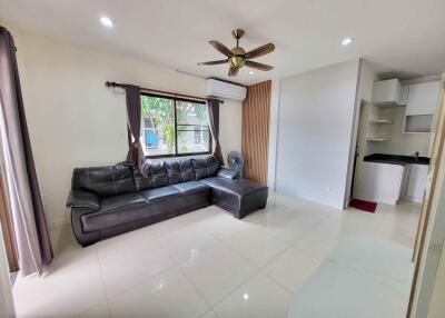 House for Rent in San Phak Wan, Hang Dong.