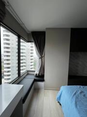 Condo for Rent at Life One Wireless