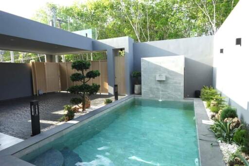 Stand alone 3 bedroom with private pool villa for sale in Choeng Thale
