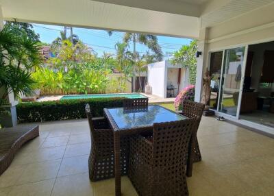 2 bedroom villa with private pool for sale in Rawai