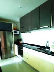 Spacious 3-bedroom condo in Wongamat