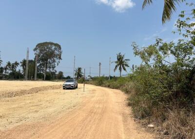Land with over 5 rai for sale in Huay Yai