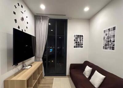 1 bed Condo in OKA HAUS Sukhumvit 36 Khlongtan Sub District C020926