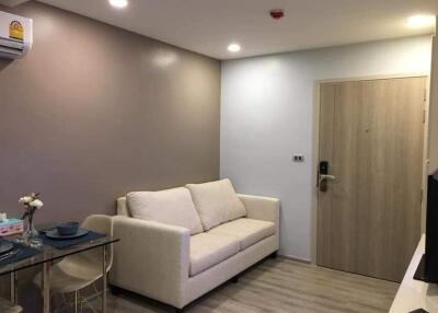 Condo for Rent at Attitude Bearing