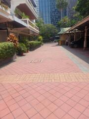 For Rent Bangkok Retail Phloen Chit BTS Chit Lom Pathum Wan