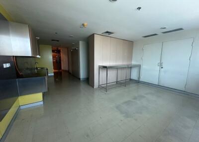 For Rent Bangkok Office Rama 4 BTS Thong Lo Khlong Toei