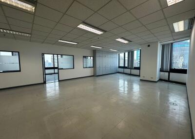 For Rent Bangkok Office Rama 4 BTS Thong Lo Khlong Toei