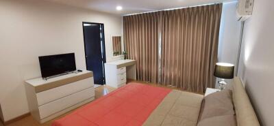 For Rent Bangkok Apartment Sukhumvit BTS Ekkamai Watthana