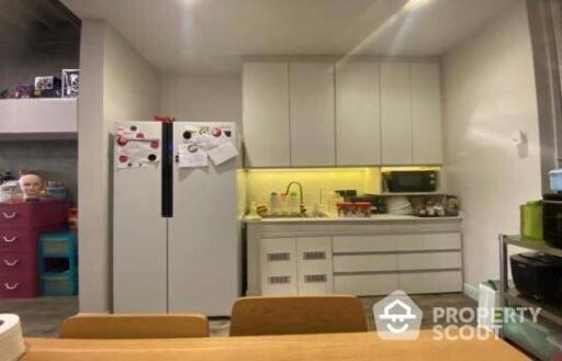 3-BR Townhouse near BTS Saphan Khwai