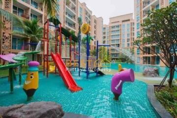 2 Bedrooms Condo in Atlantis Condo Resort Jomtien C011749