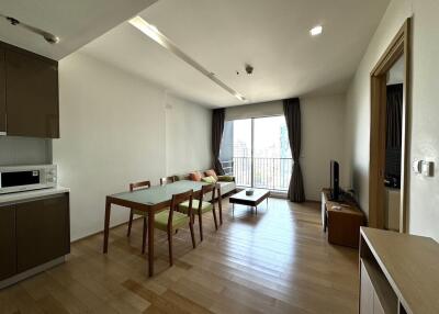 Modern open plan living room with kitchen and dining area