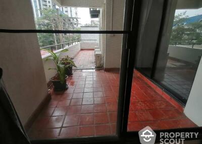 3-BR Apt. near MRT Phetchaburi