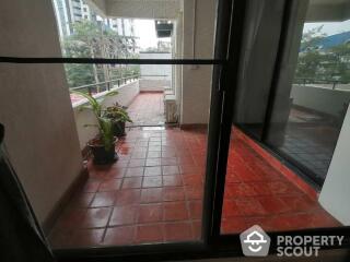 3-BR Apt. near MRT Phetchaburi