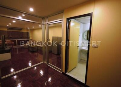 Condo at ITF Silom Palace for rent