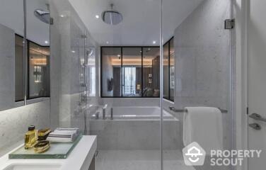 3-BR Condo at Muniq Sukhumvit 23 near MRT Sukhumvit