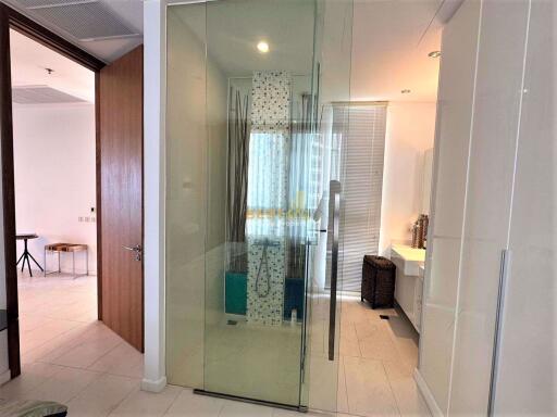 2 Bedrooms Condo in Northpoint Wongamat C010483