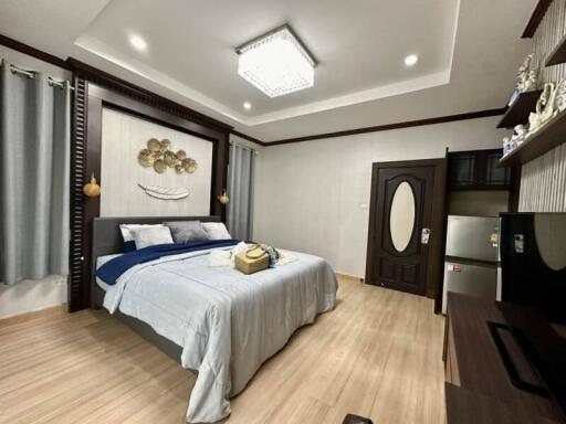 Spacious modern bedroom with elegant design