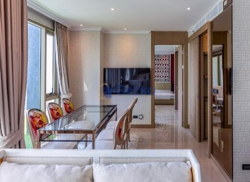 2 Bedrooms Condo in The Riviera Ocean Drive Jomtien C011513