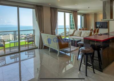 2 Bedrooms Condo in The Riviera Ocean Drive Jomtien C011513