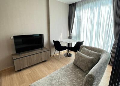 Condo for Rent, Sale at LLoyd Soonvijai Condo