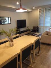 Condo for Rent at SIAMESE SURAWONG