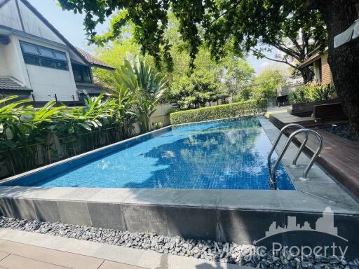 5 Bedroom Luxury House for sale in Ekkamai 22, Watthana, Bangkok